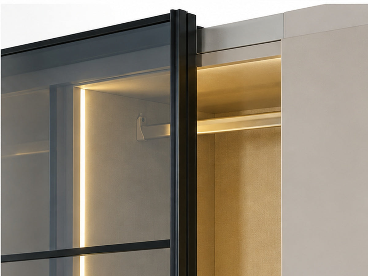 Schiebeschrank 160 cm (Glastür)