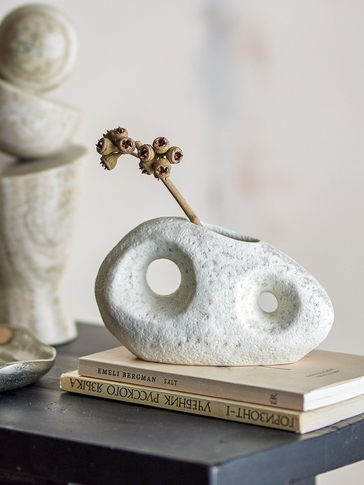 Caia Vase – Weiss, Steingut