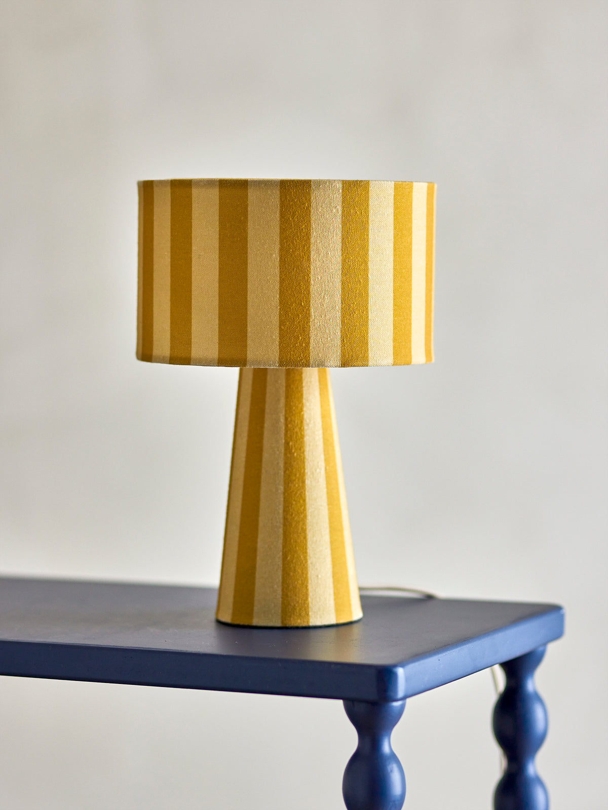 Emmie Tischlampe – Gelb, Leinen
