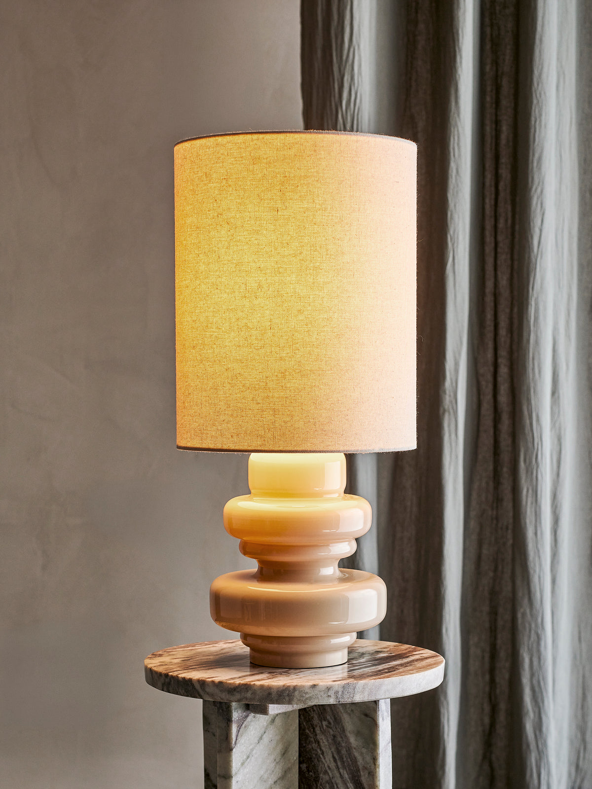 Fabiola Tischlampe – Natur, Glas