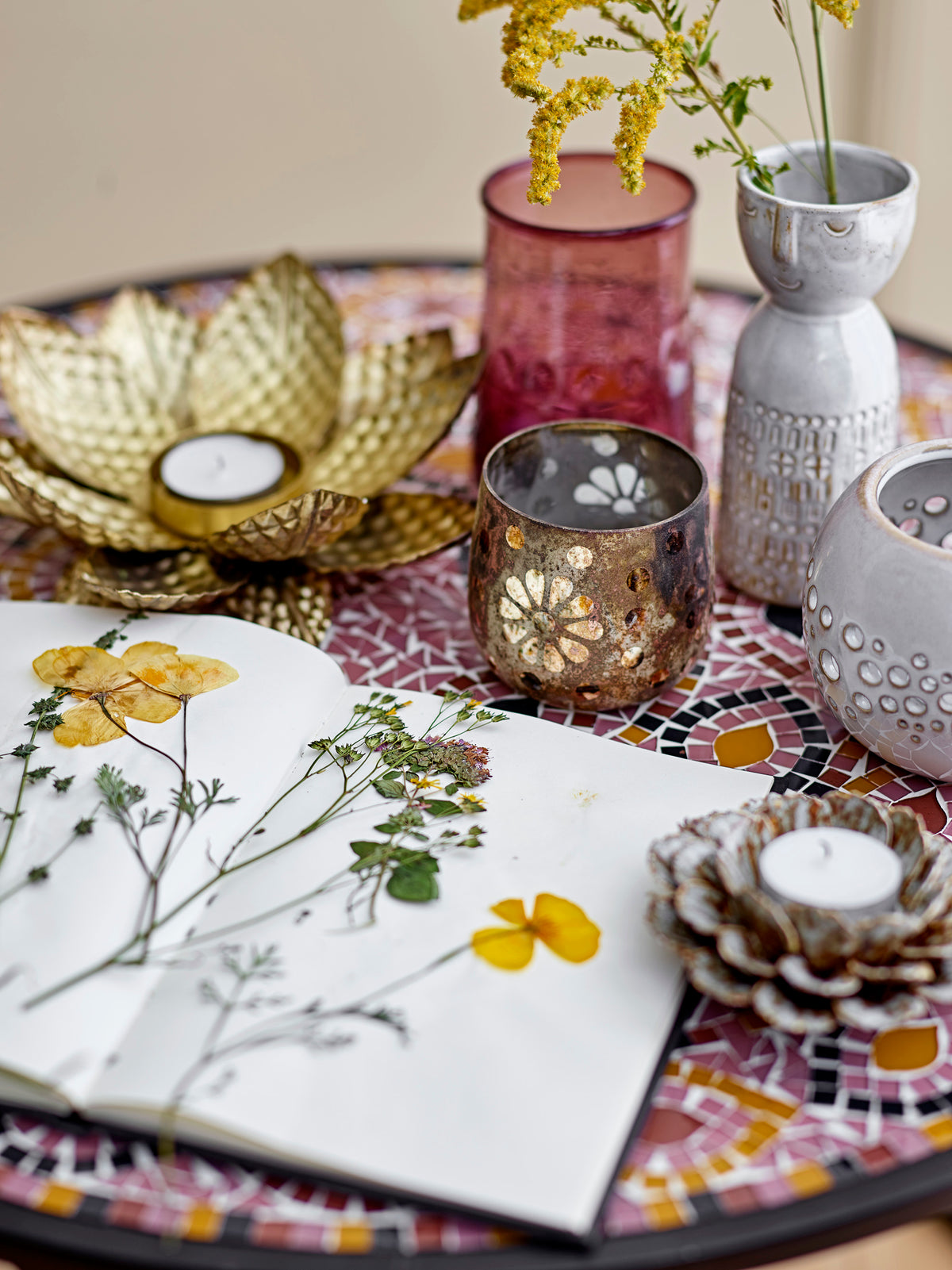 Embla Vase – Weiss, Steingut