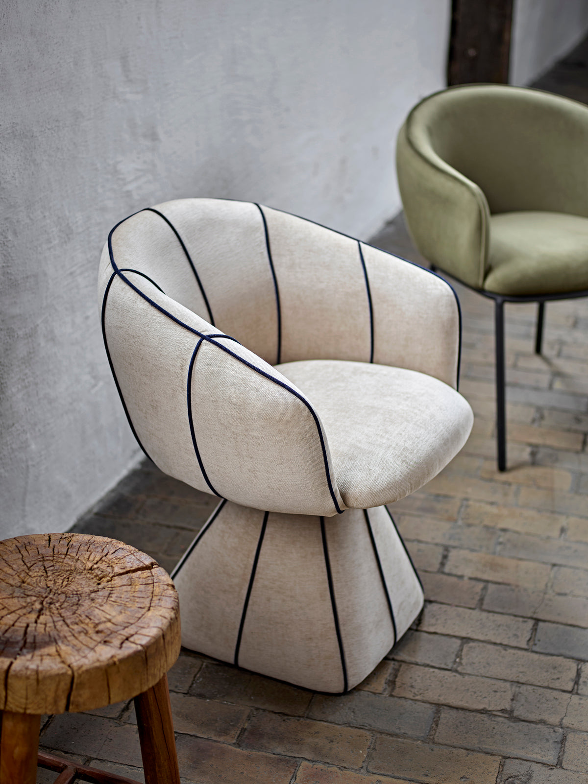 Delray Hocker – Natur, Recyceltes Holz